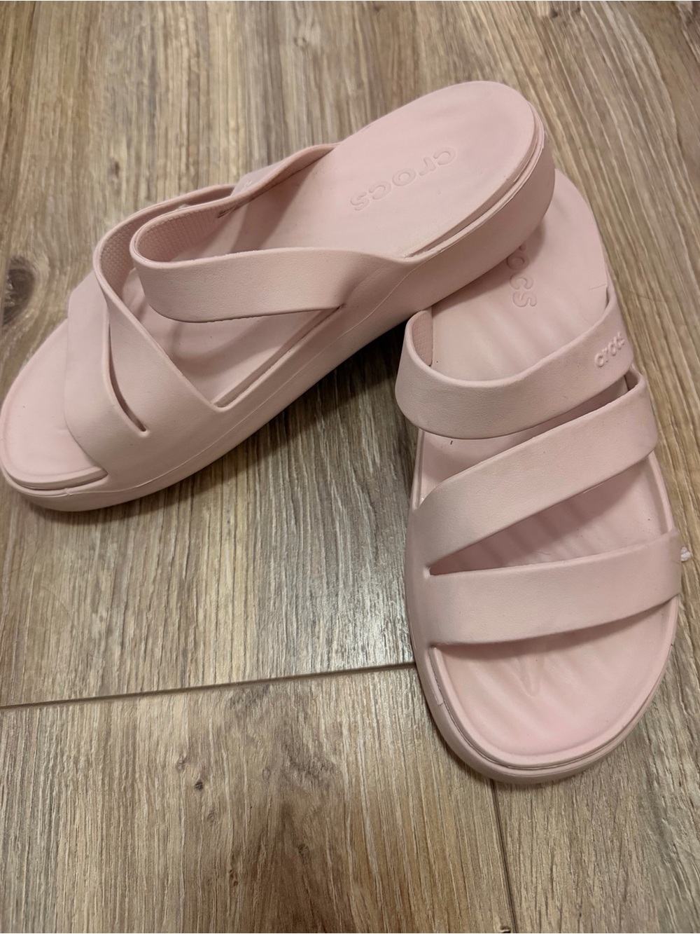 Crocs Women's Getaway Strappy Sandals